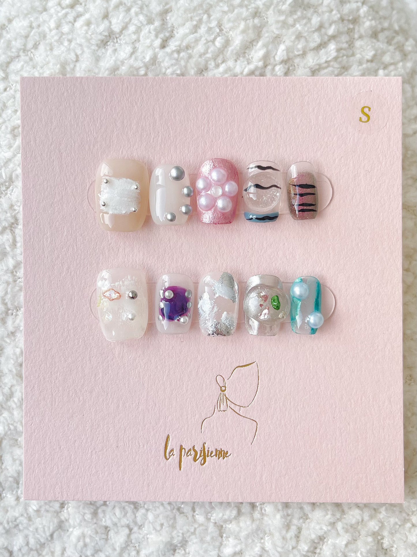 ' Daydream ' Customized Press On Nails
