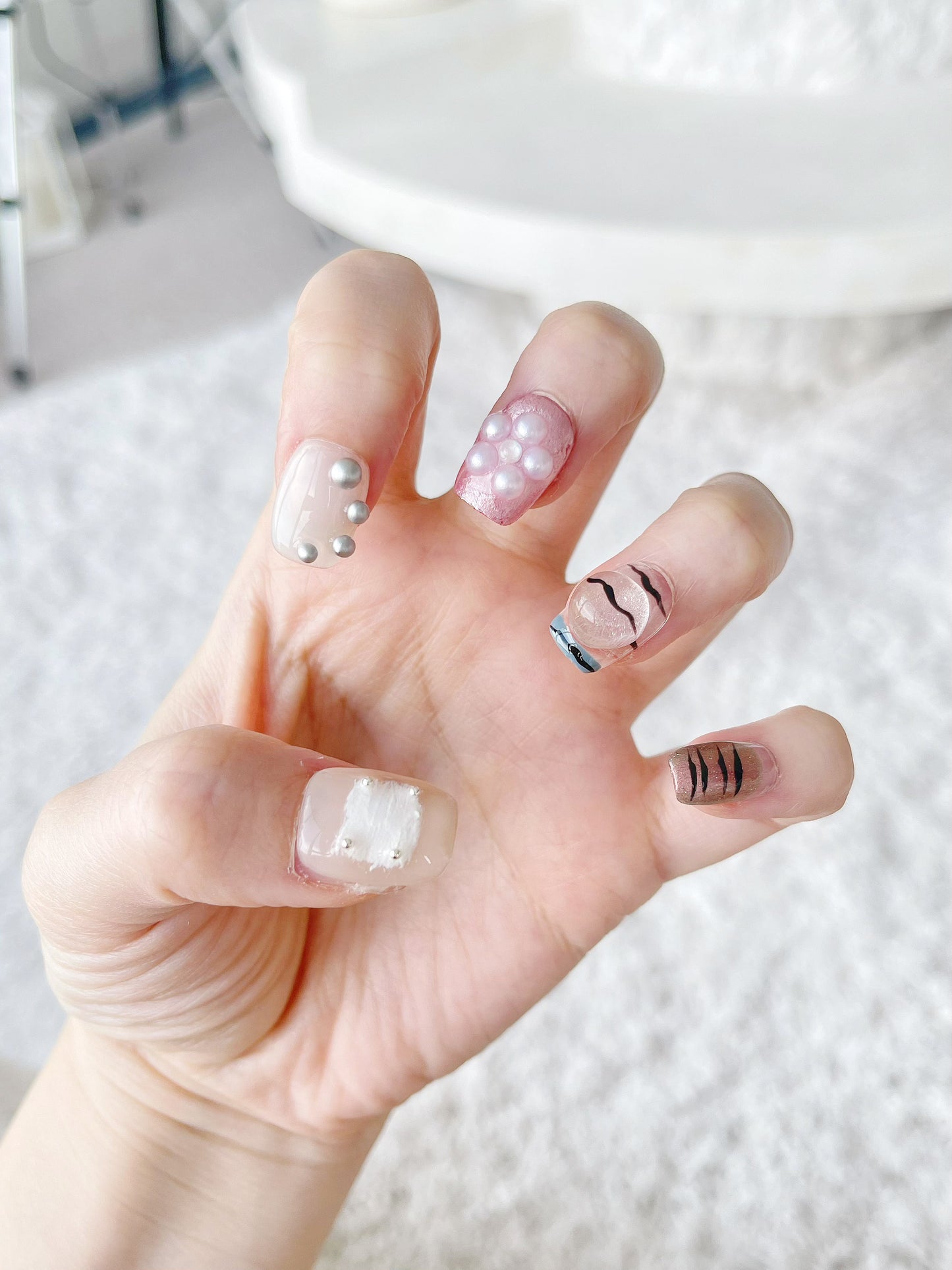 ' Daydream ' Customized Press On Nails