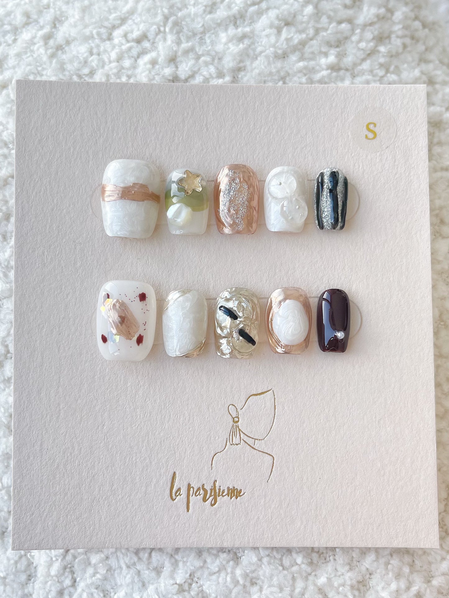 ' Golden Dust Secret Realm ' Customized Press On Nails