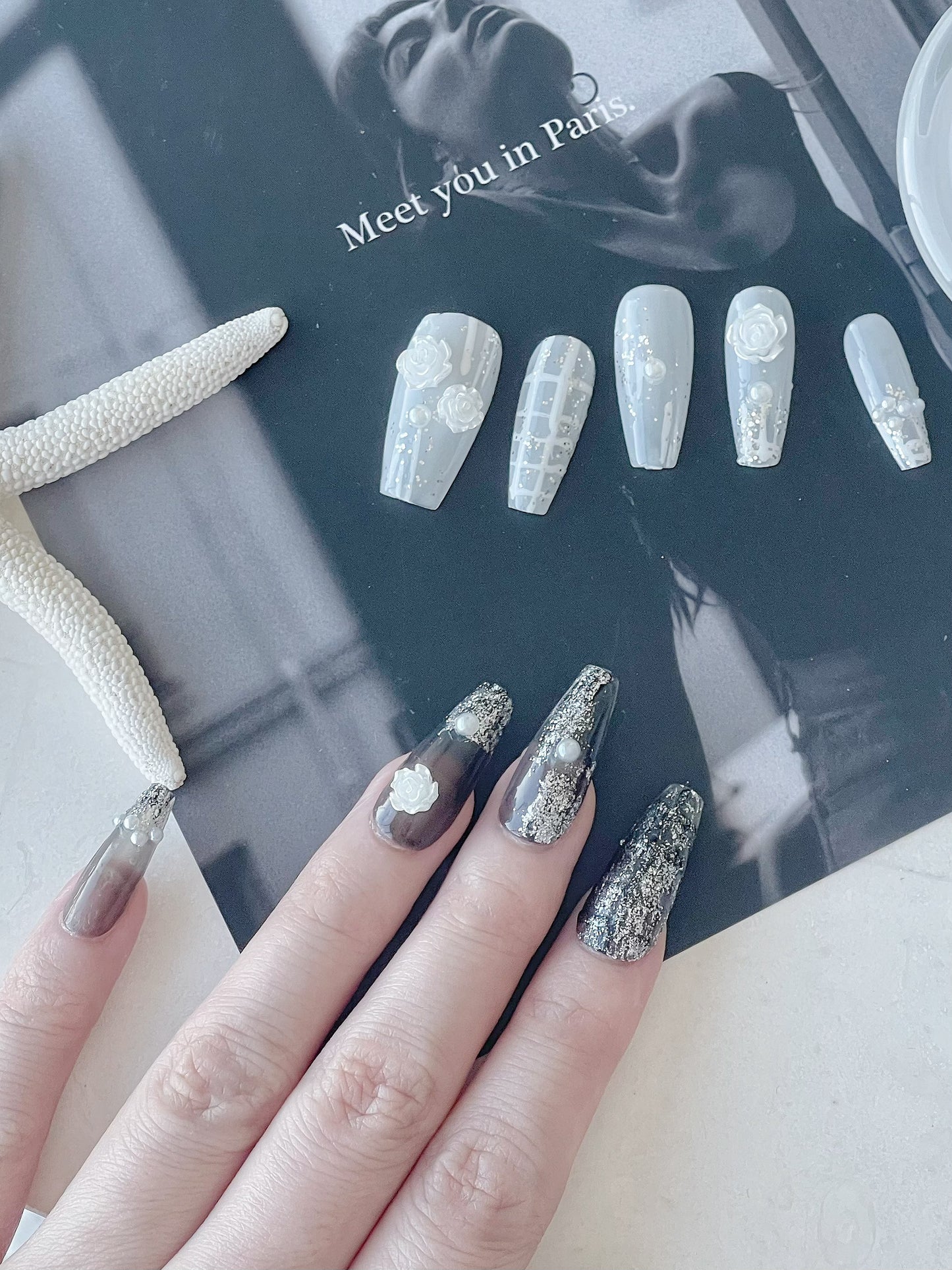 Roses Press On Nails