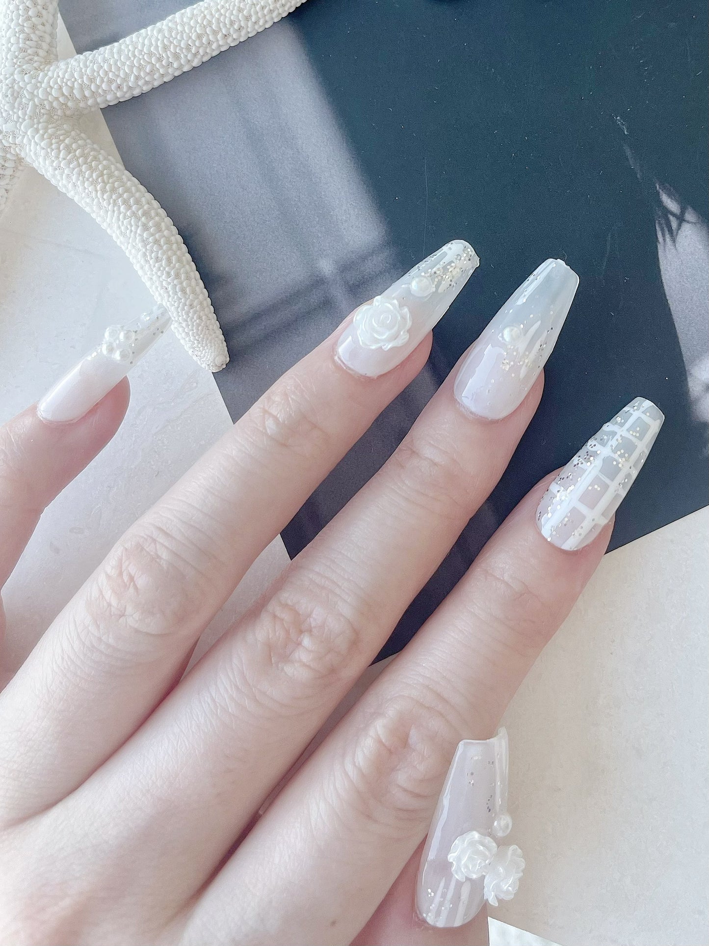 Roses Press On Nails