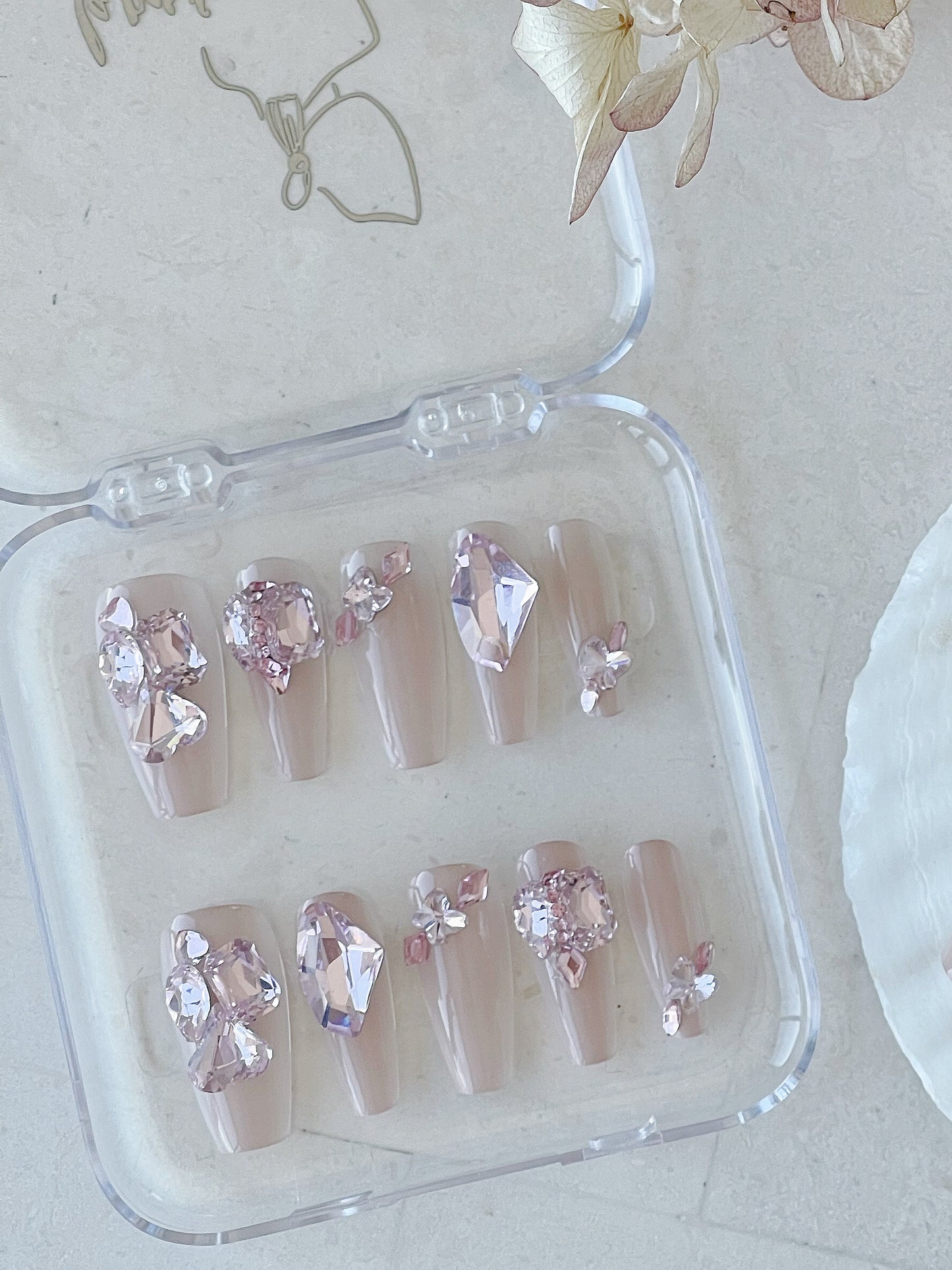 Florence Press On Nails