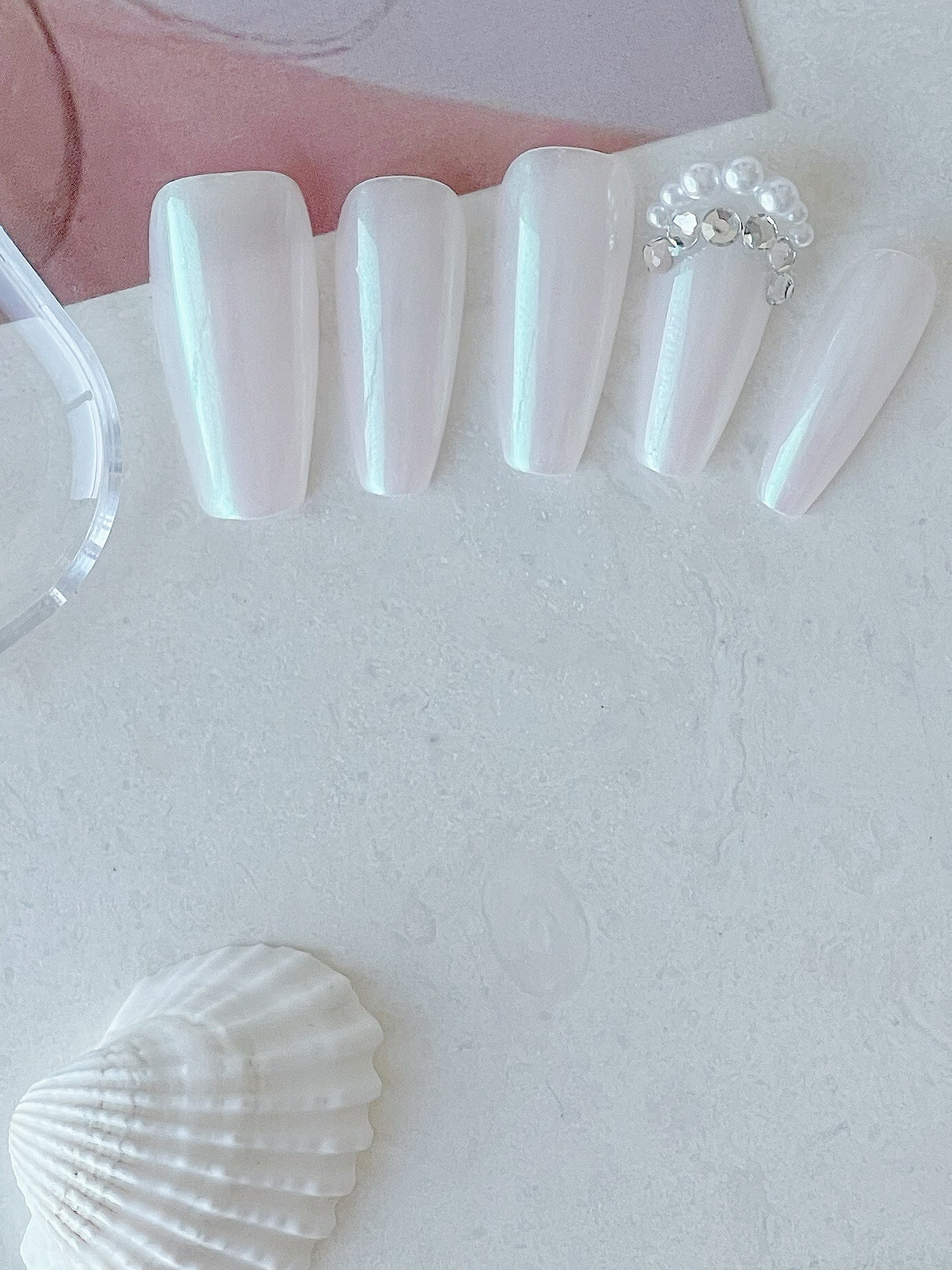 Aurora Press On Nails