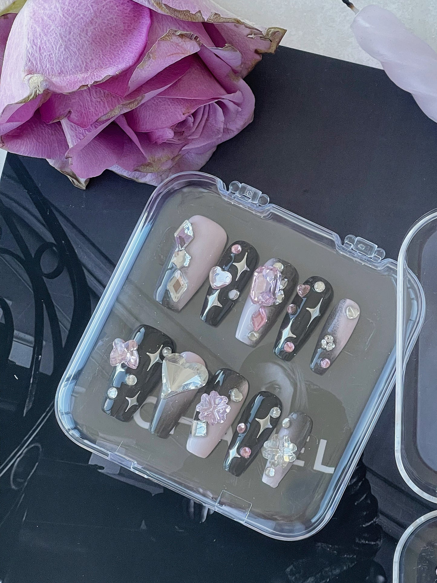 Black Pink Press On Nails