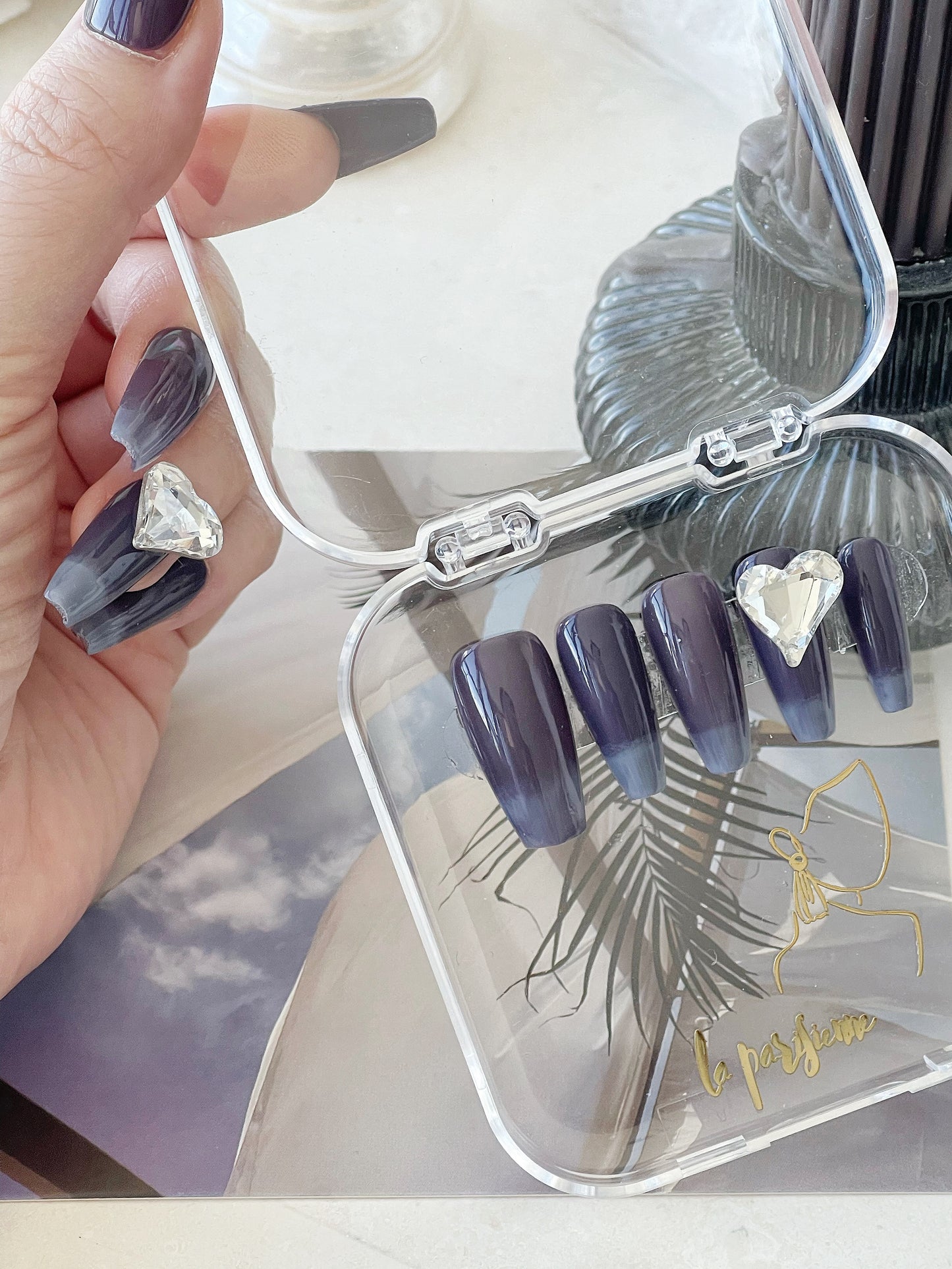 Hilda Press On Nails