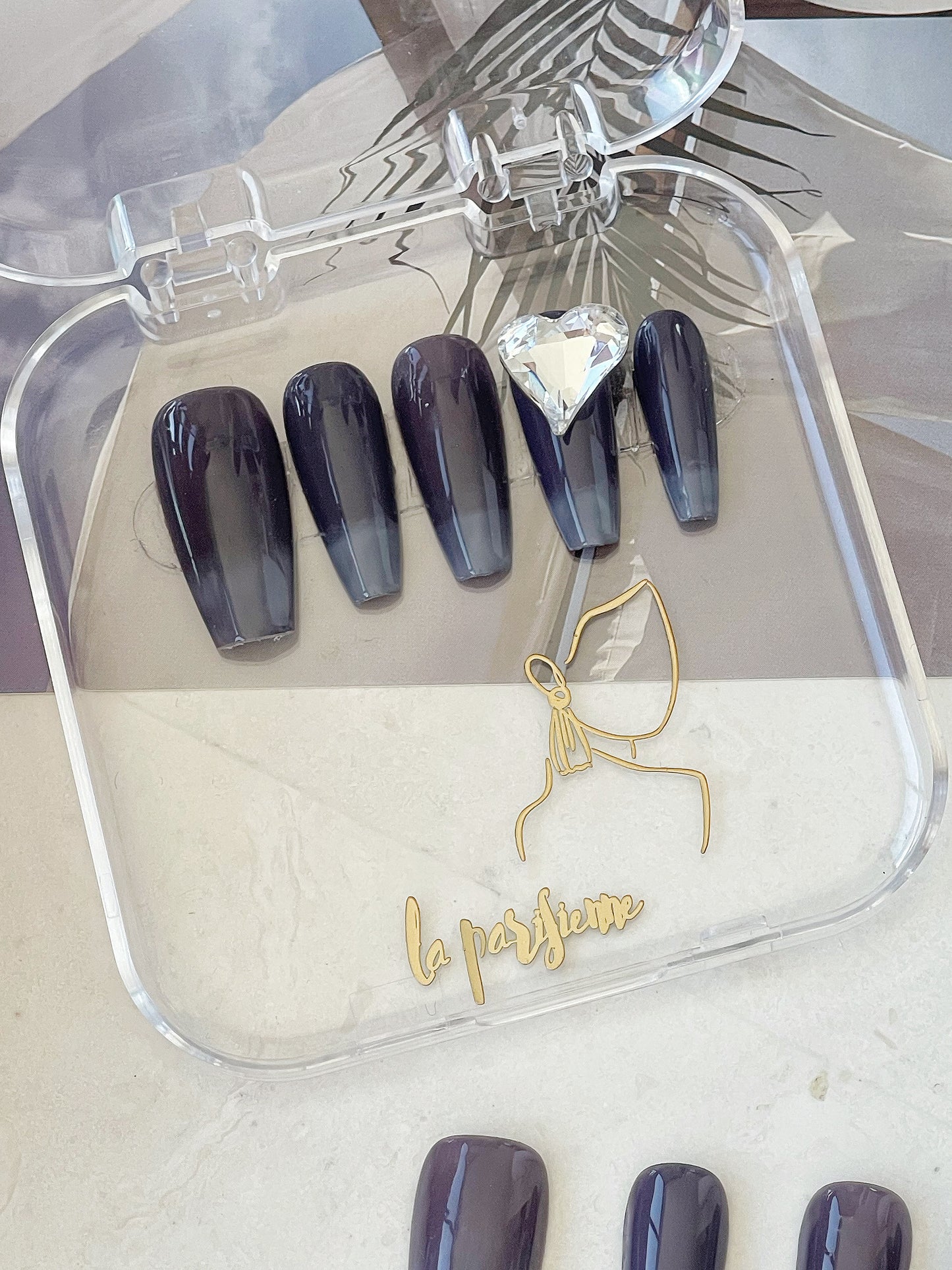 Hilda Press On Nails