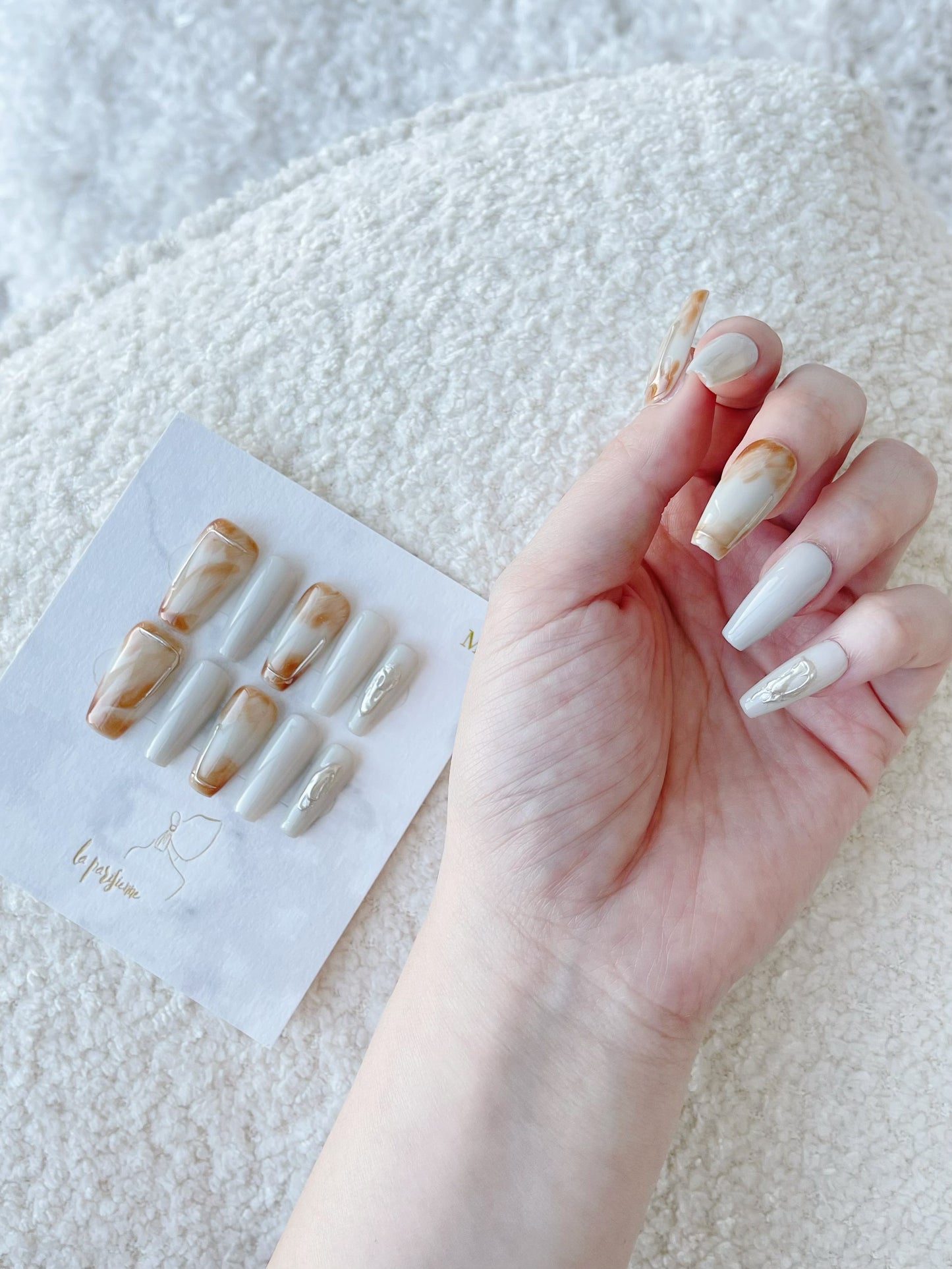Gray Area Press On Nails