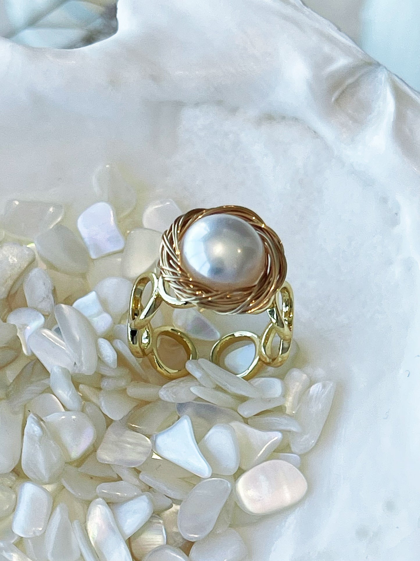 Metsänneito Gold Plated Freshwater Pearl Ring