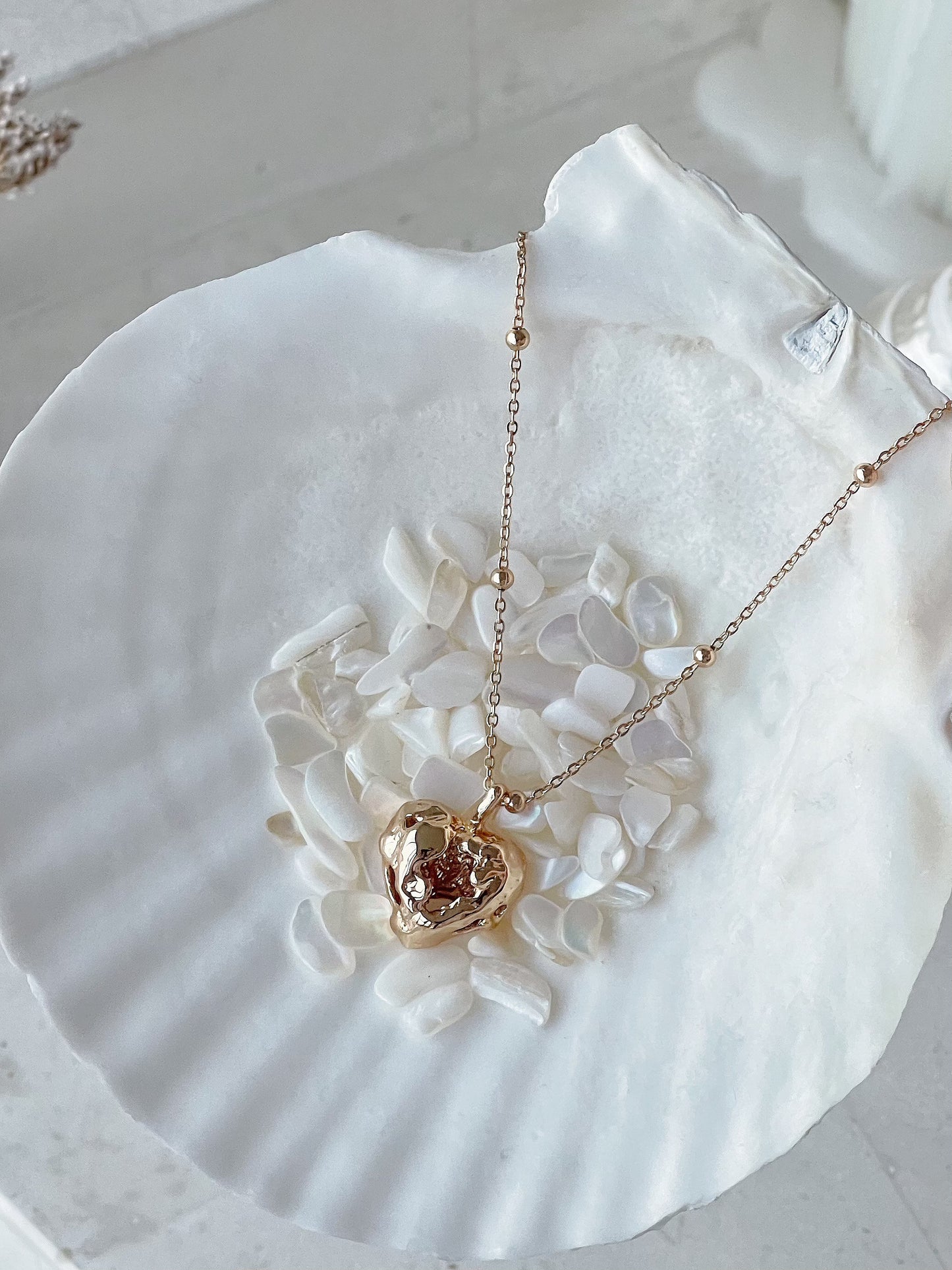 Cailleach Gold Plated Molten Hollow Heart Necklace