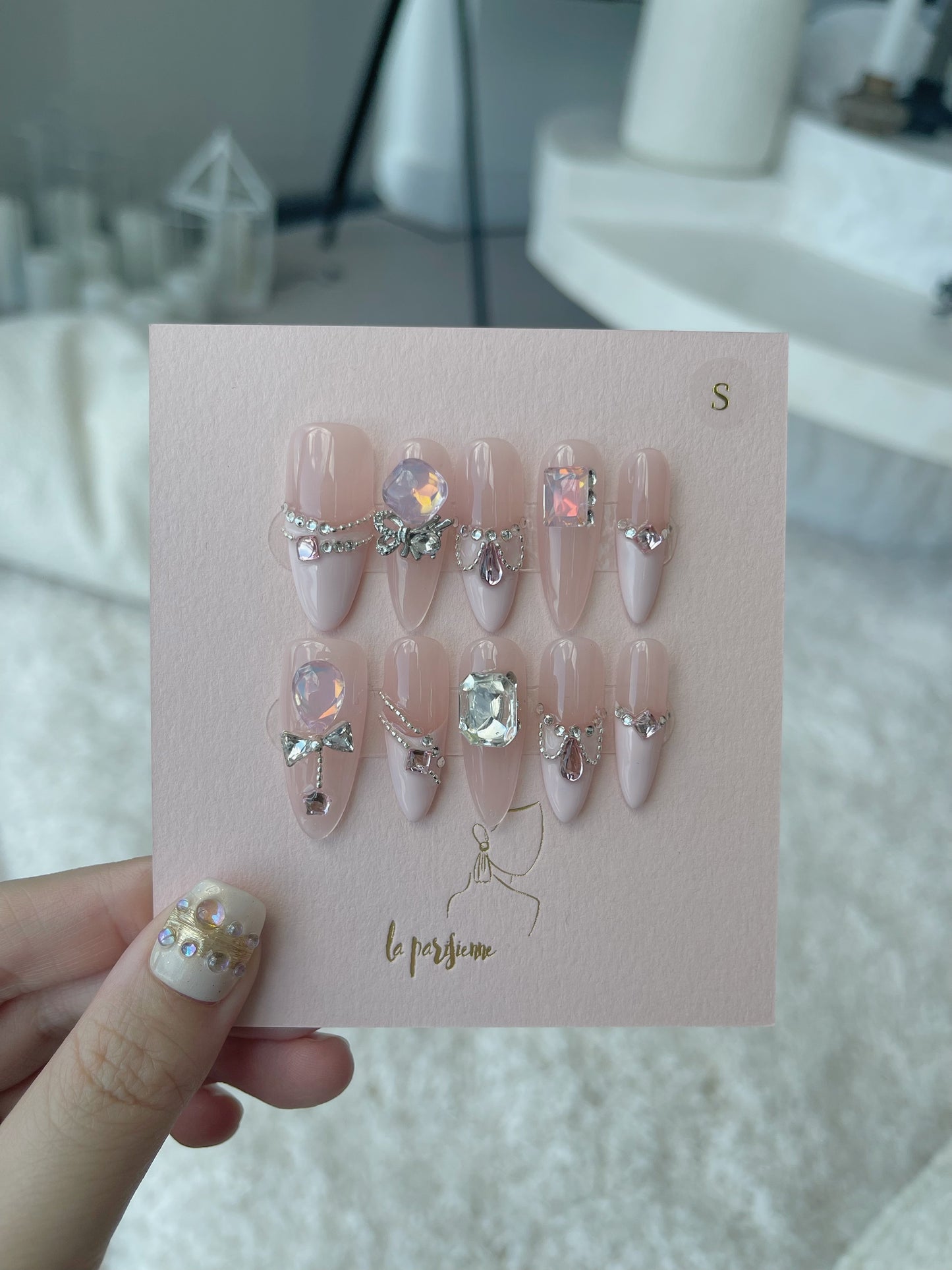 Wings Of Stars Press On Nails