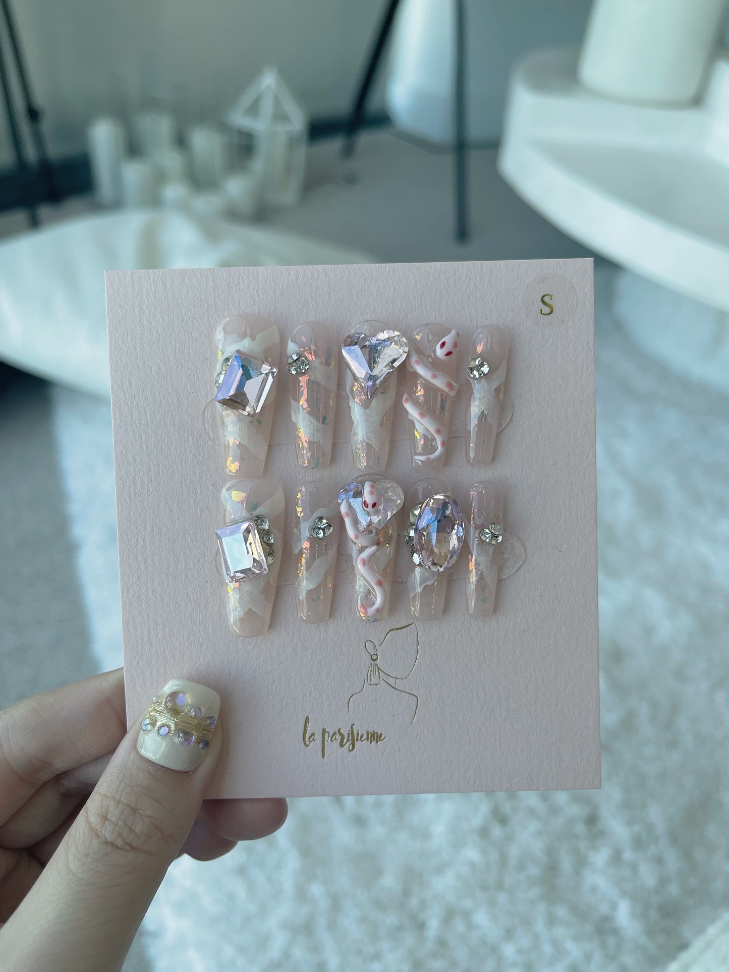 Sweetheart Rock Snake Press On Nails