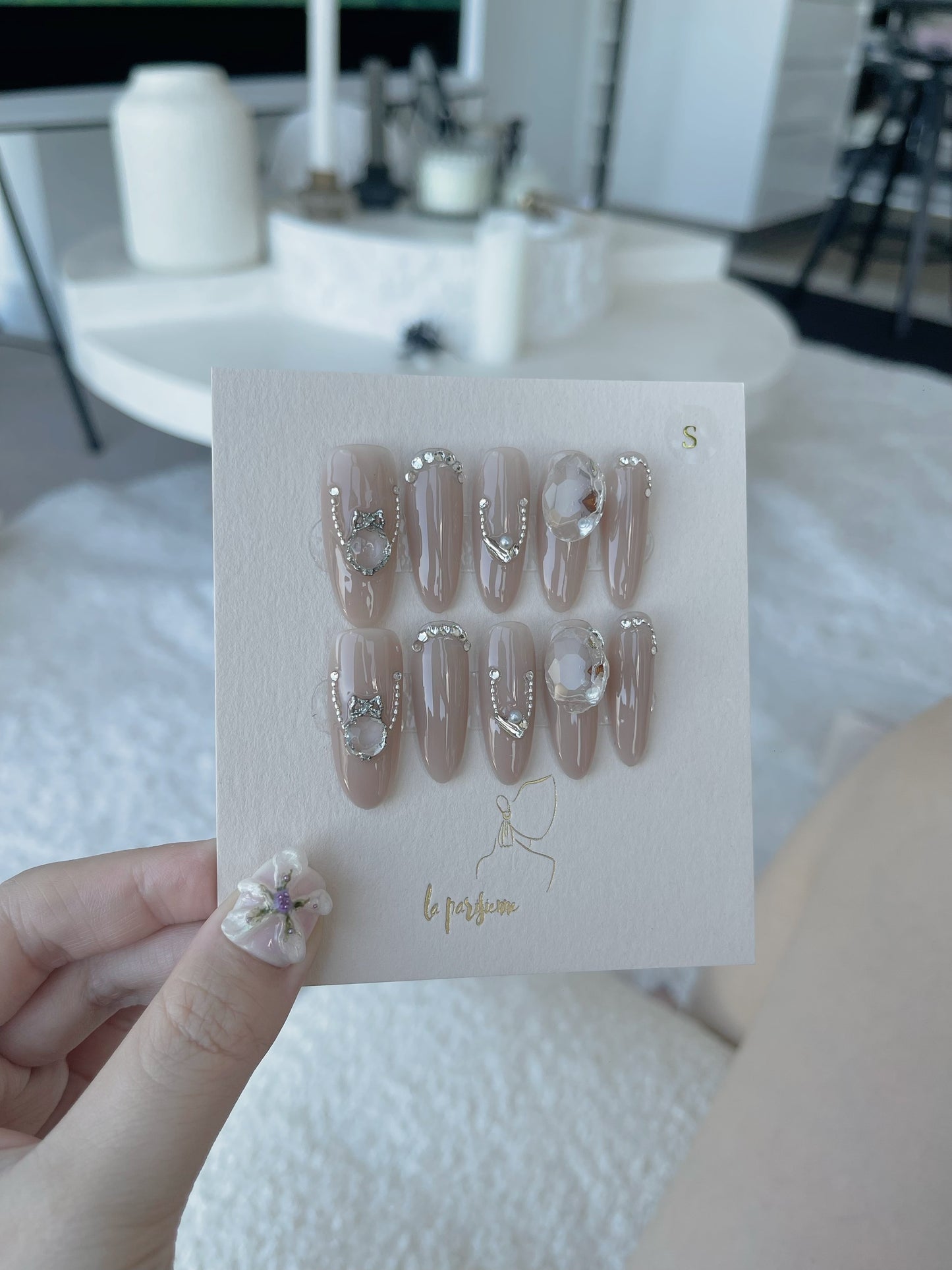 Ice Crane Melody Press On Nails