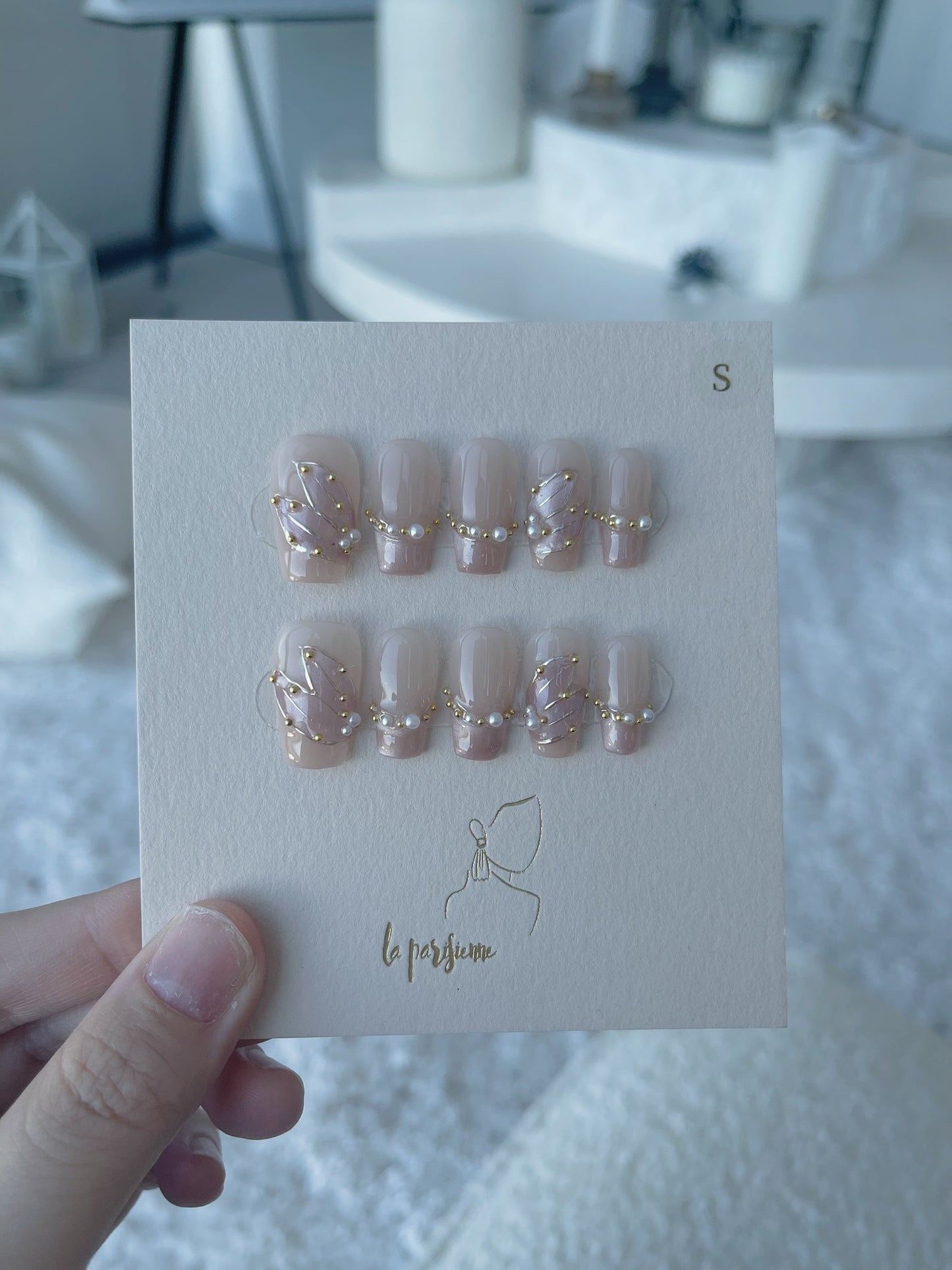 Tears Of Mermaid Press On Nails