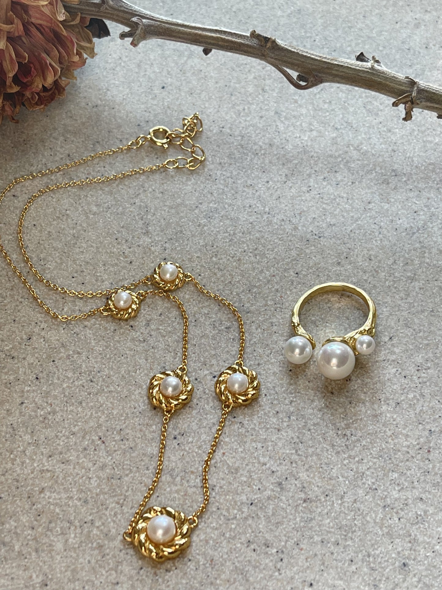Isabella Necklace