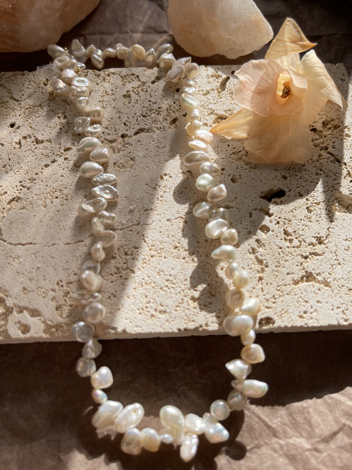 Leslie Pearls Necklace
