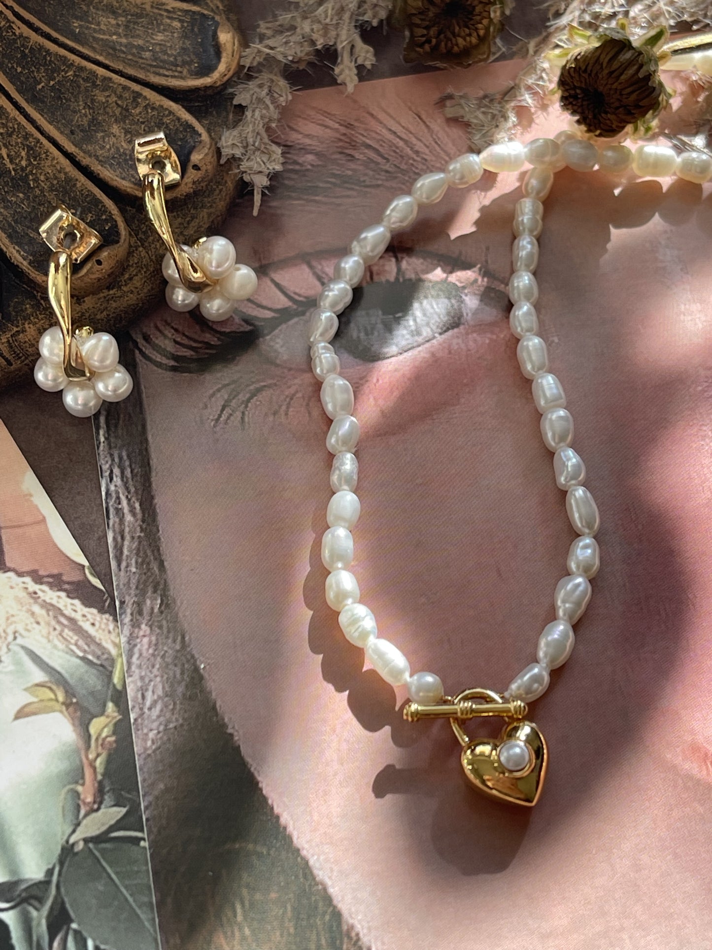 Roselyn Pearl Necklace