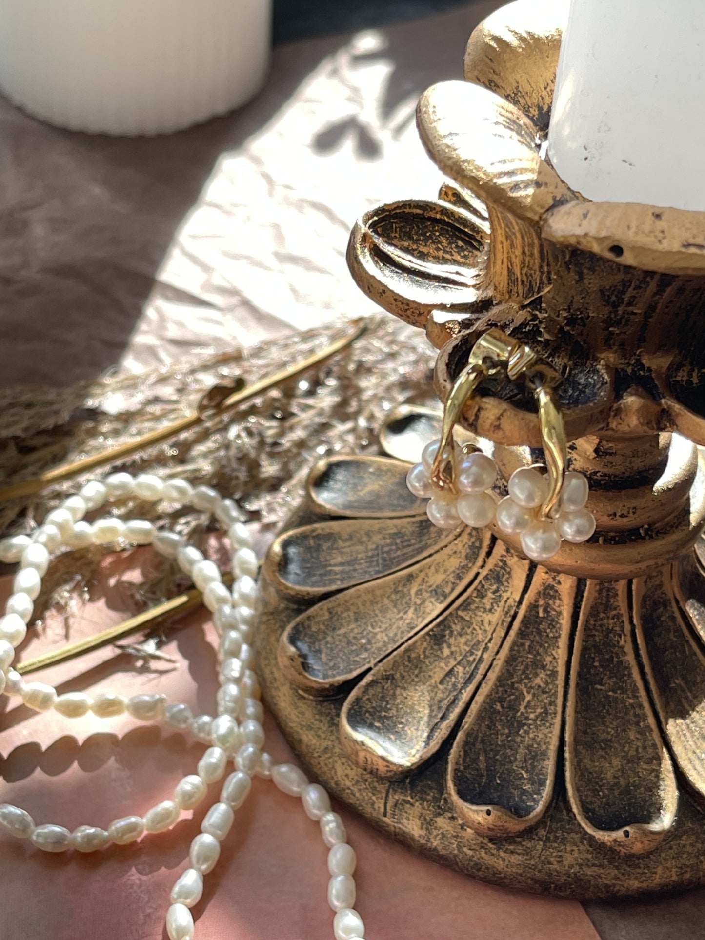 Joelle Pearl Earrings