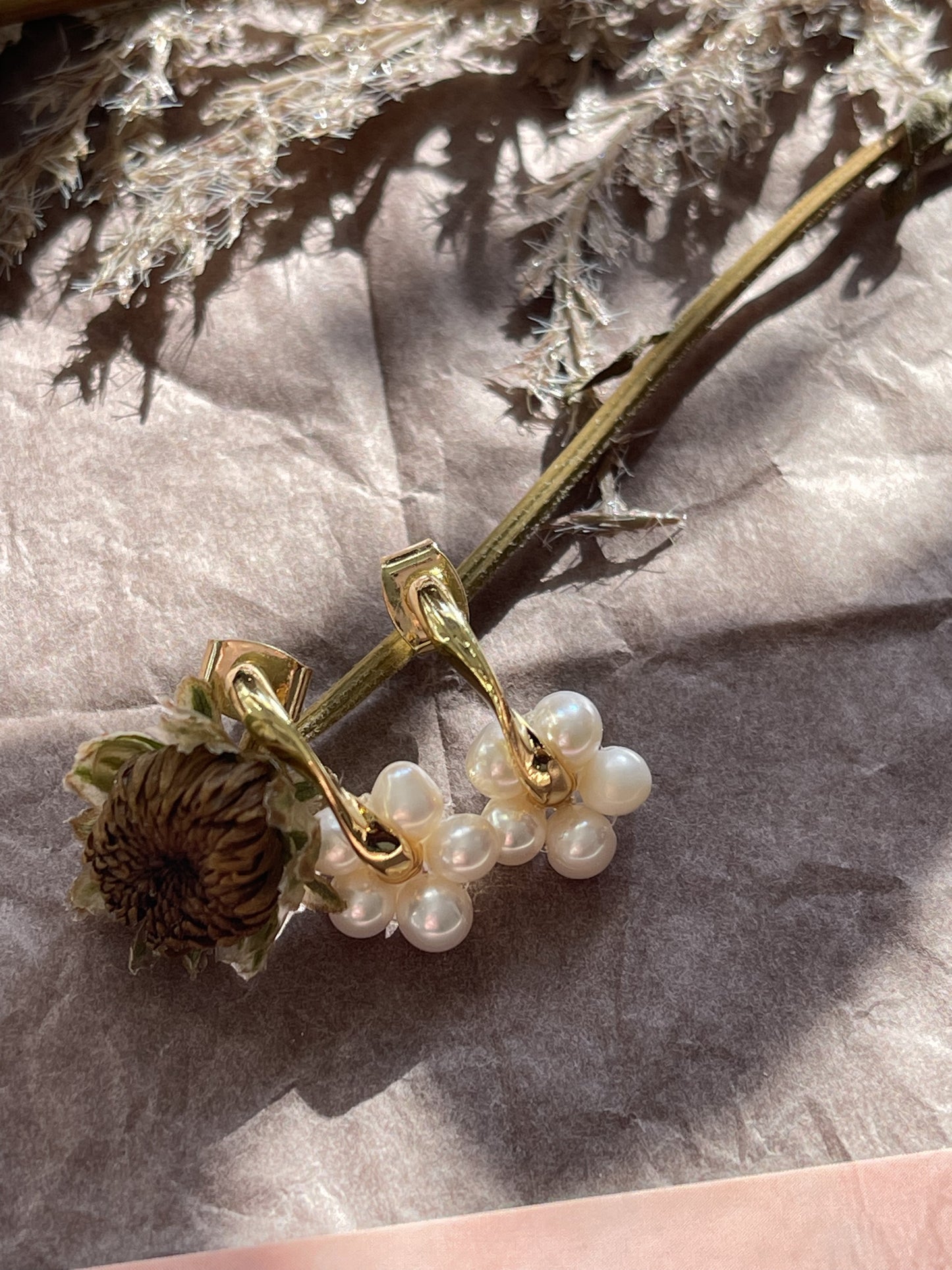 Joelle Pearl Earrings