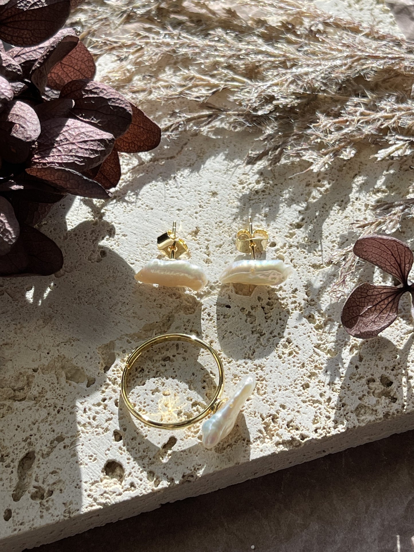 Sloan Pearl Ring