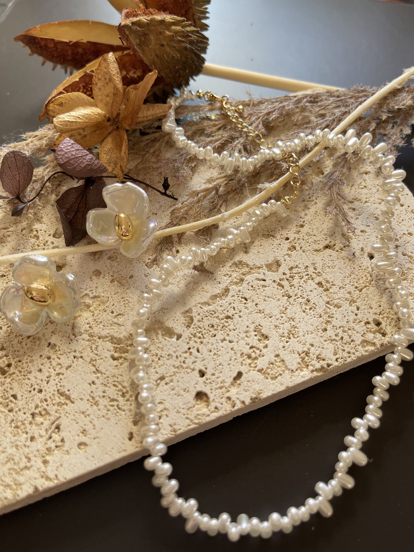 Selene Pearl Necklace