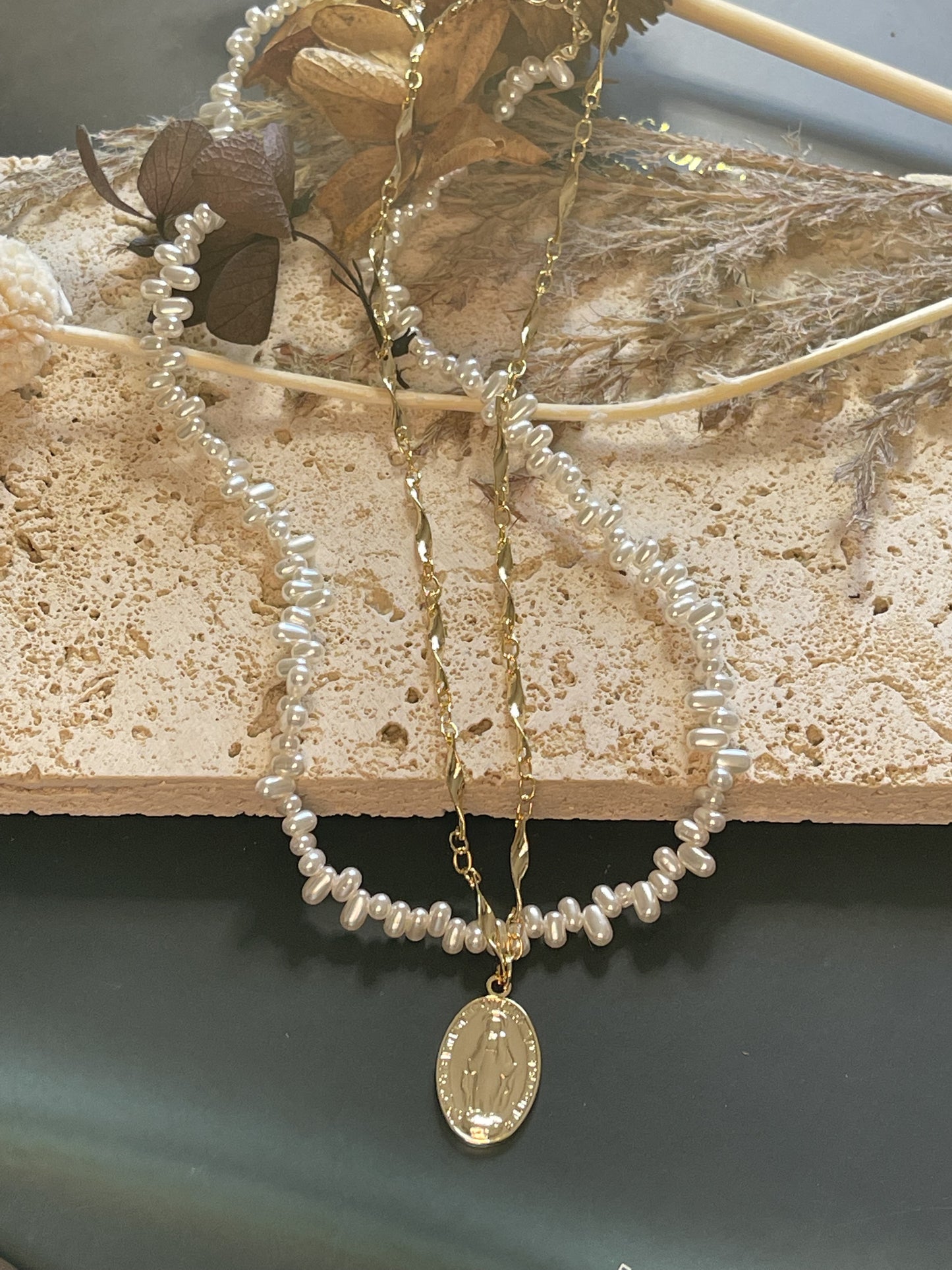 Jehosua Necklace