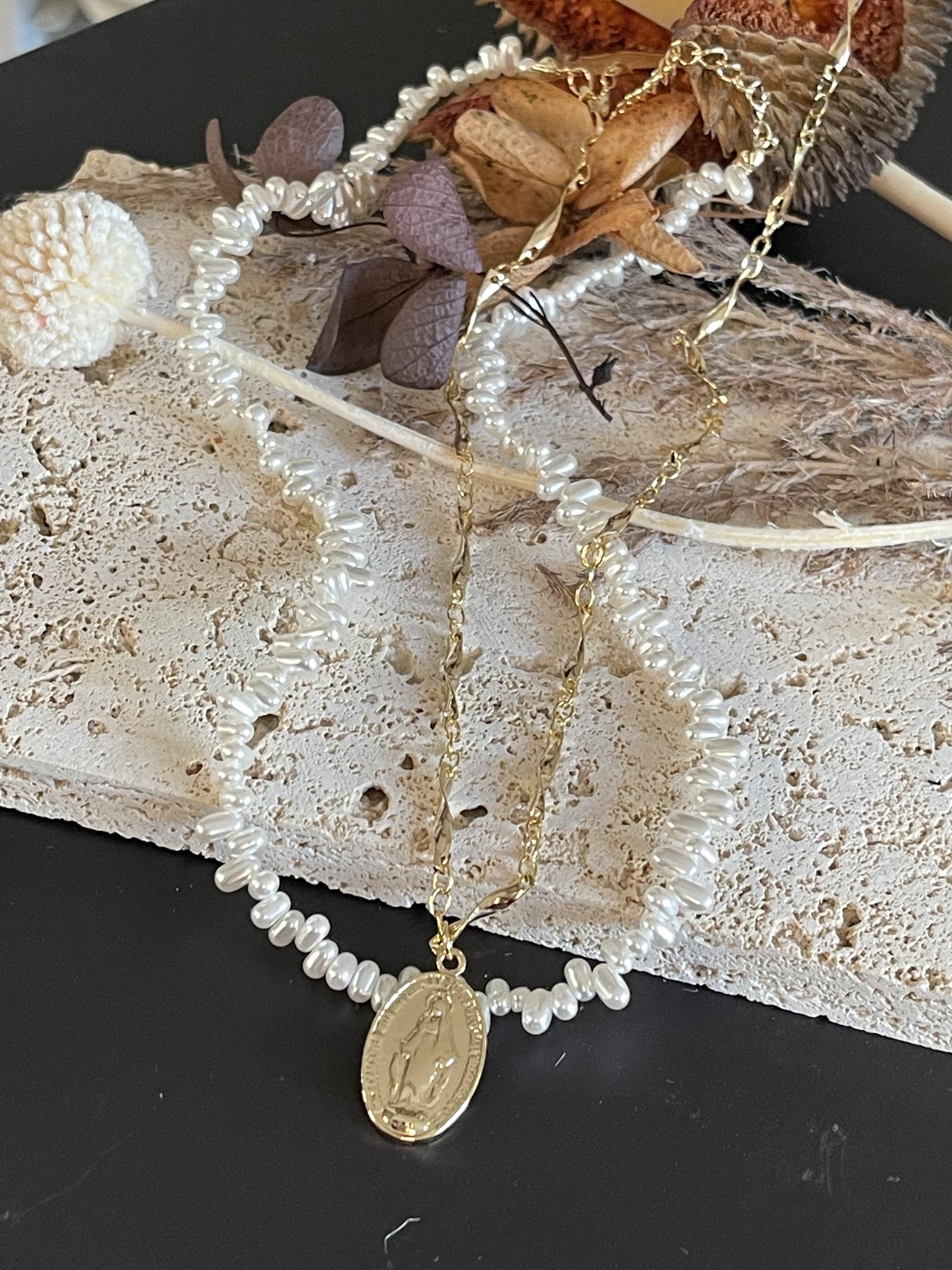 Selene Pearl Necklace