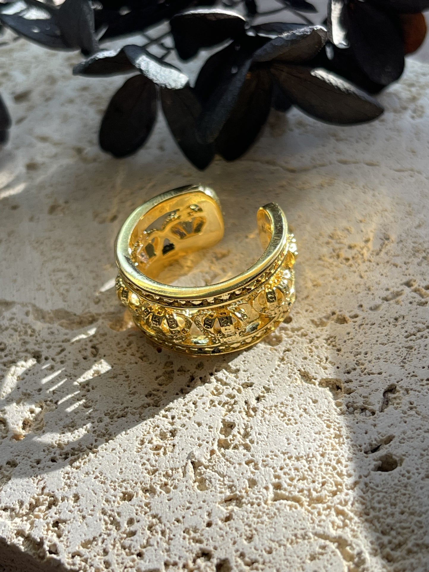 Khloe Crown Ring