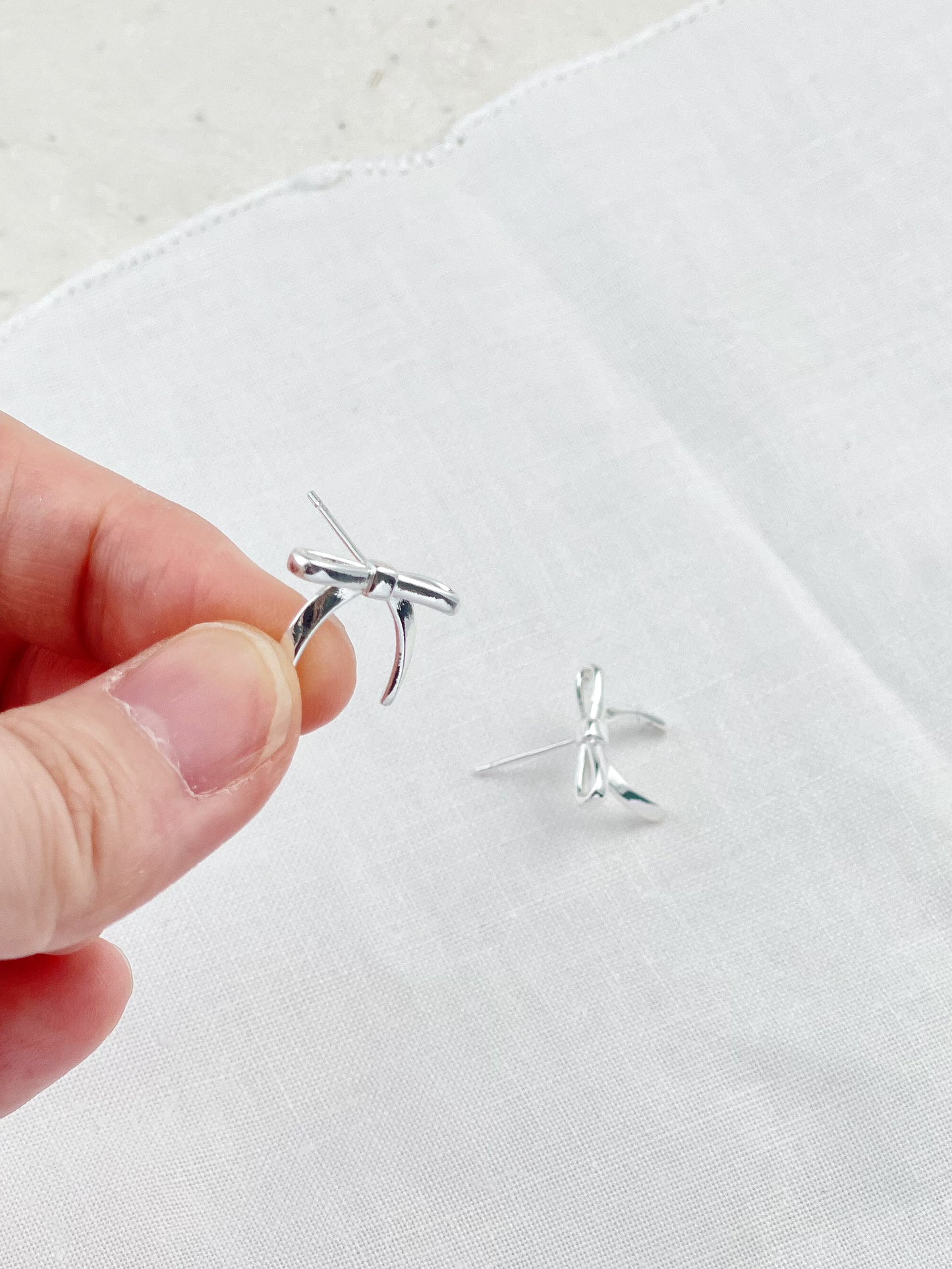 Silver Plated 3d Bow Stud Earrings