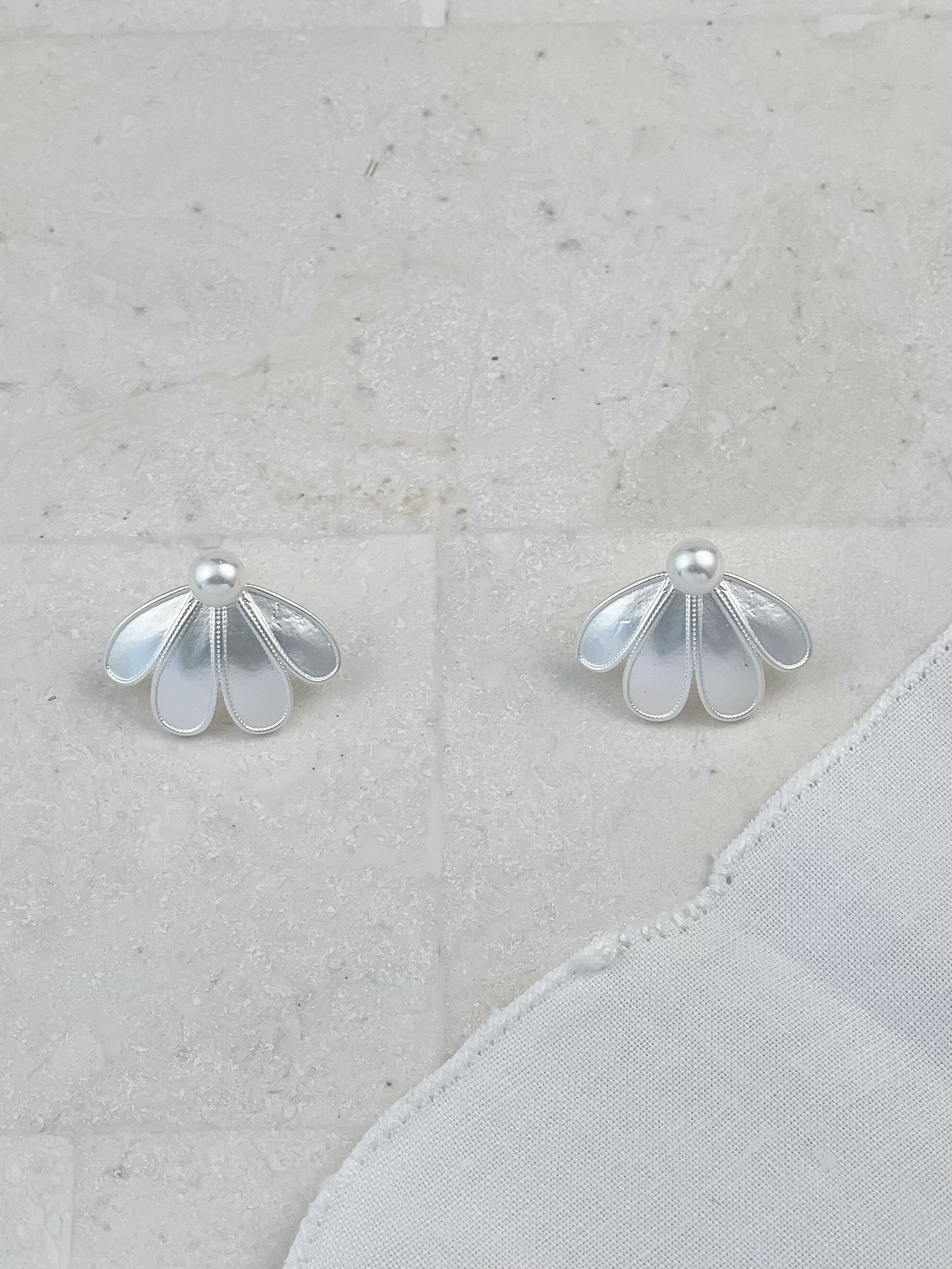 Silver Plated Mermaid Tail Pearls Stud Earrings