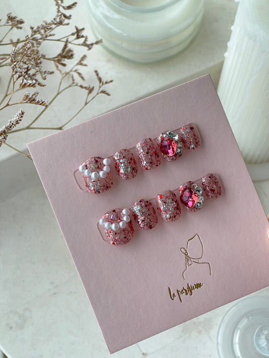 Lady Red Press On Nails