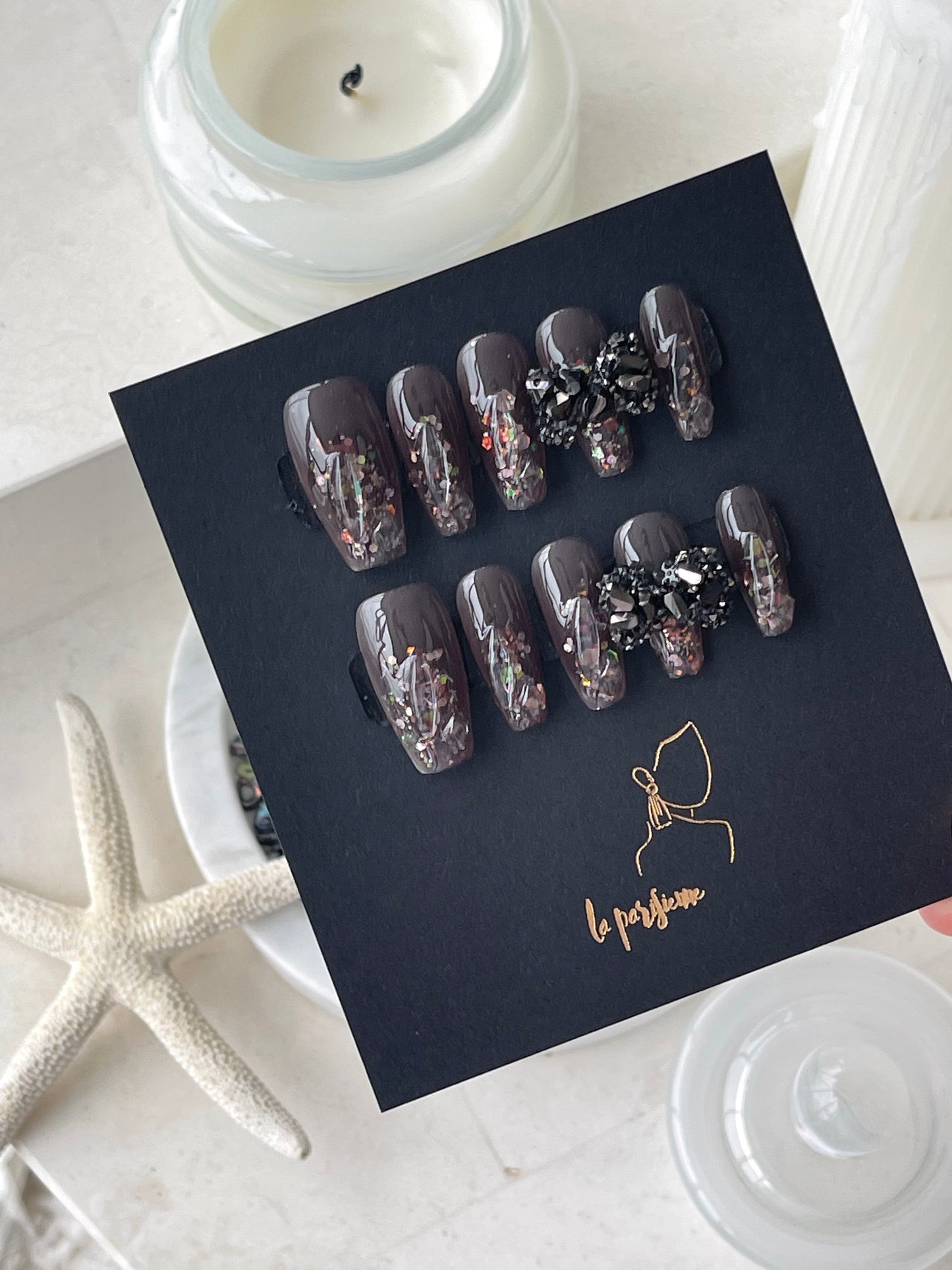 Daphne Press On Nails