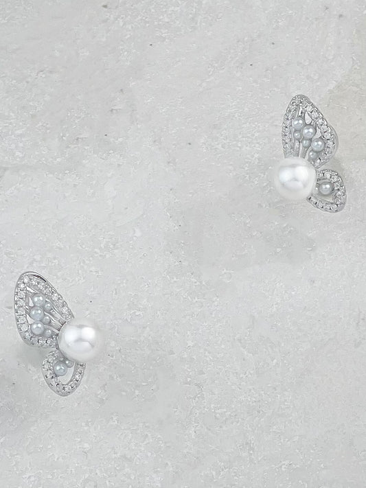 Silver Plated Pearls Stereoscopic Butterfly Stud Earrings