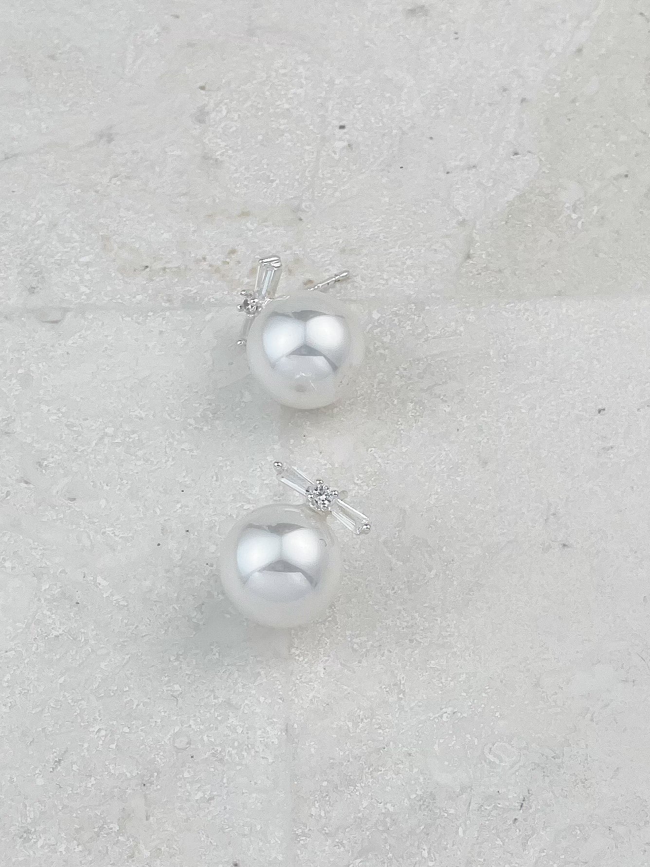 Silver Plated Pearls Dragonfly Stud Earrings