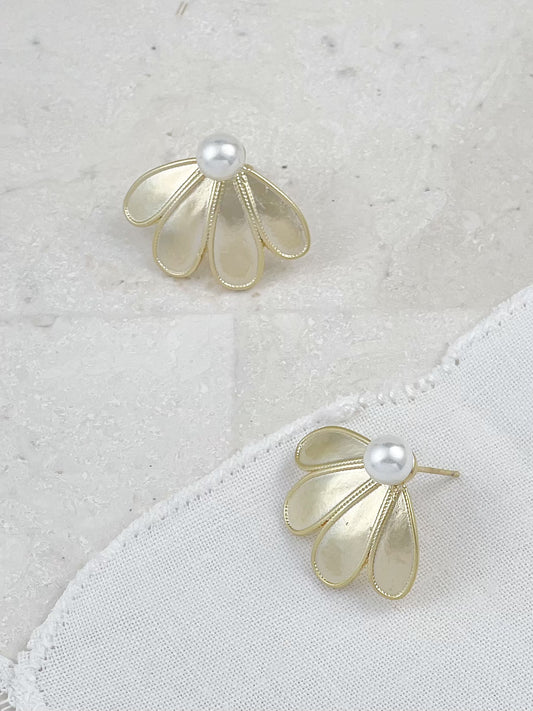 Gold Plated Mermaid Tail Pearls Stud Earrings