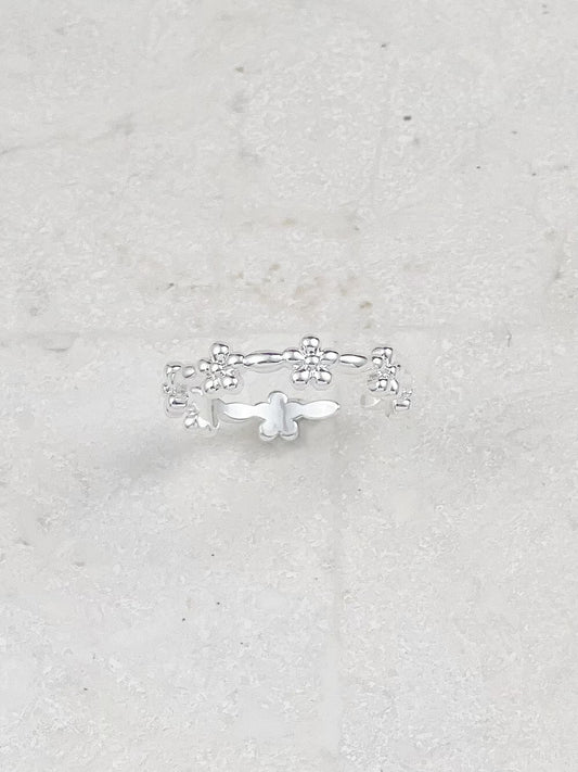 Silver Little Daisy Wreath Ring