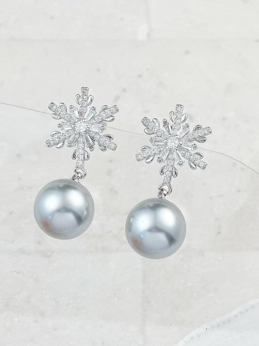 Silver Diamond Snowflake Pearls Earrings