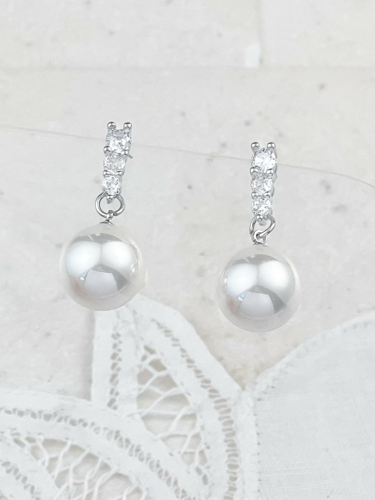 Silver Diamond Pearl Earrings