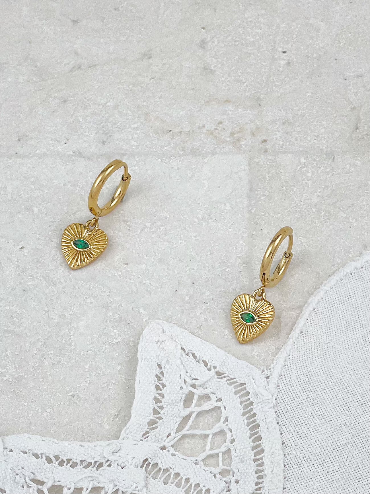 Gold Green Eye Stone Heart Earrings