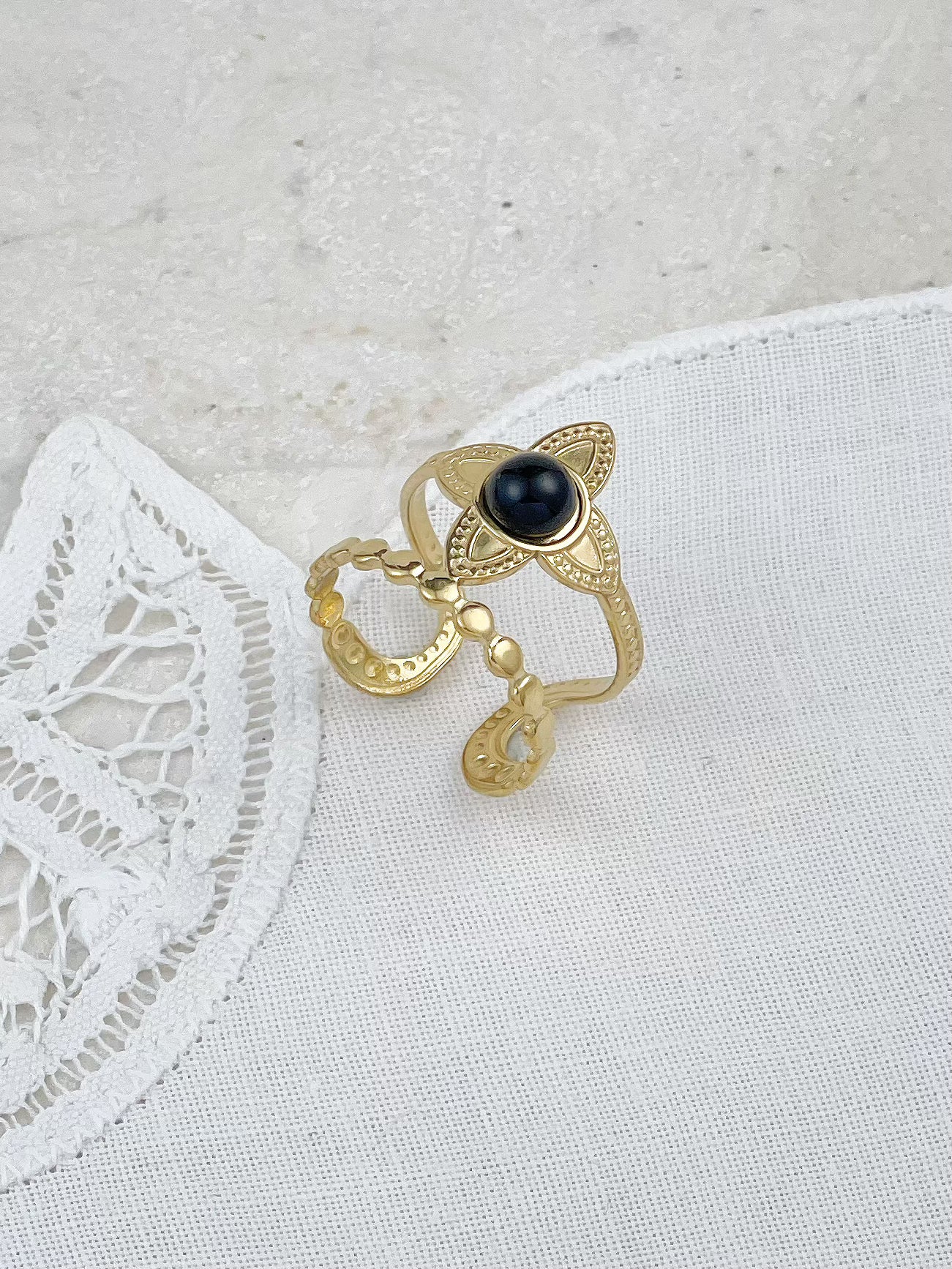 Gold Four Leaf Clover Obsidian Ring