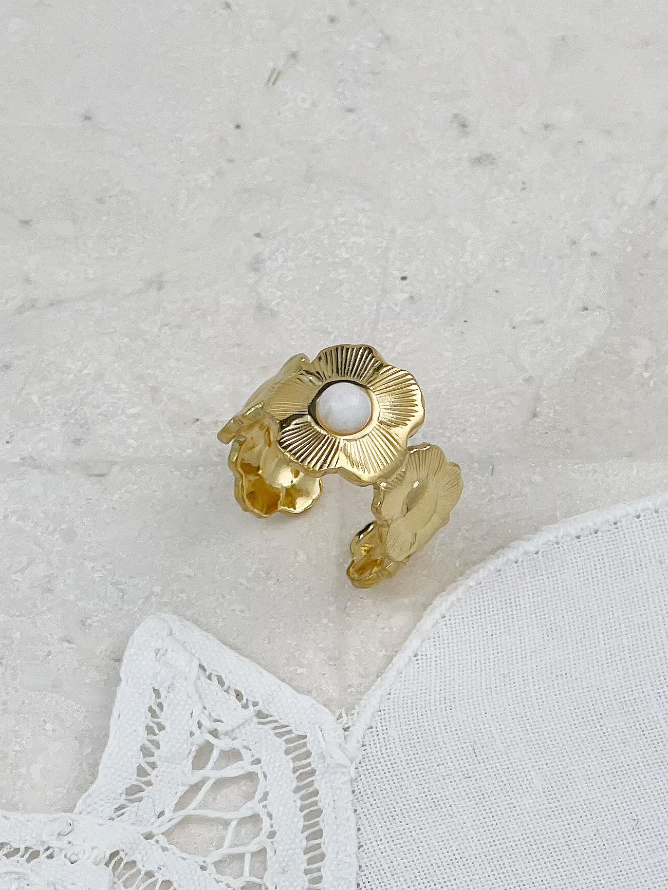 Gold White Chalcedony Flower Ring