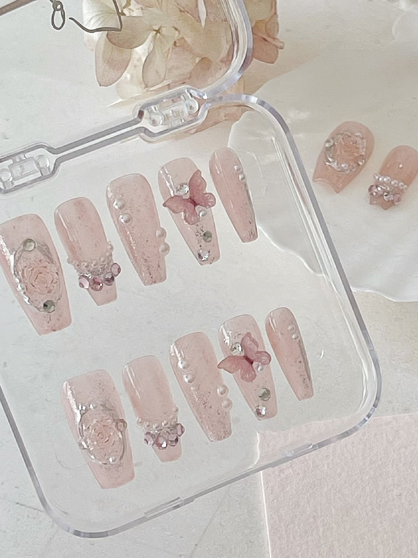 Vanny Press On Nails