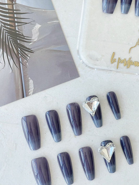 Hilda Press On Nails