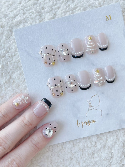 Polka Dot Christmas Tree Press On Nails