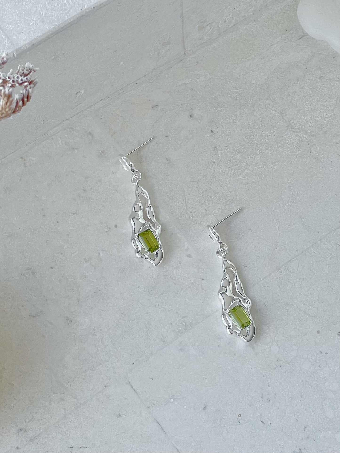 Anuket Silver Peridot Earrings