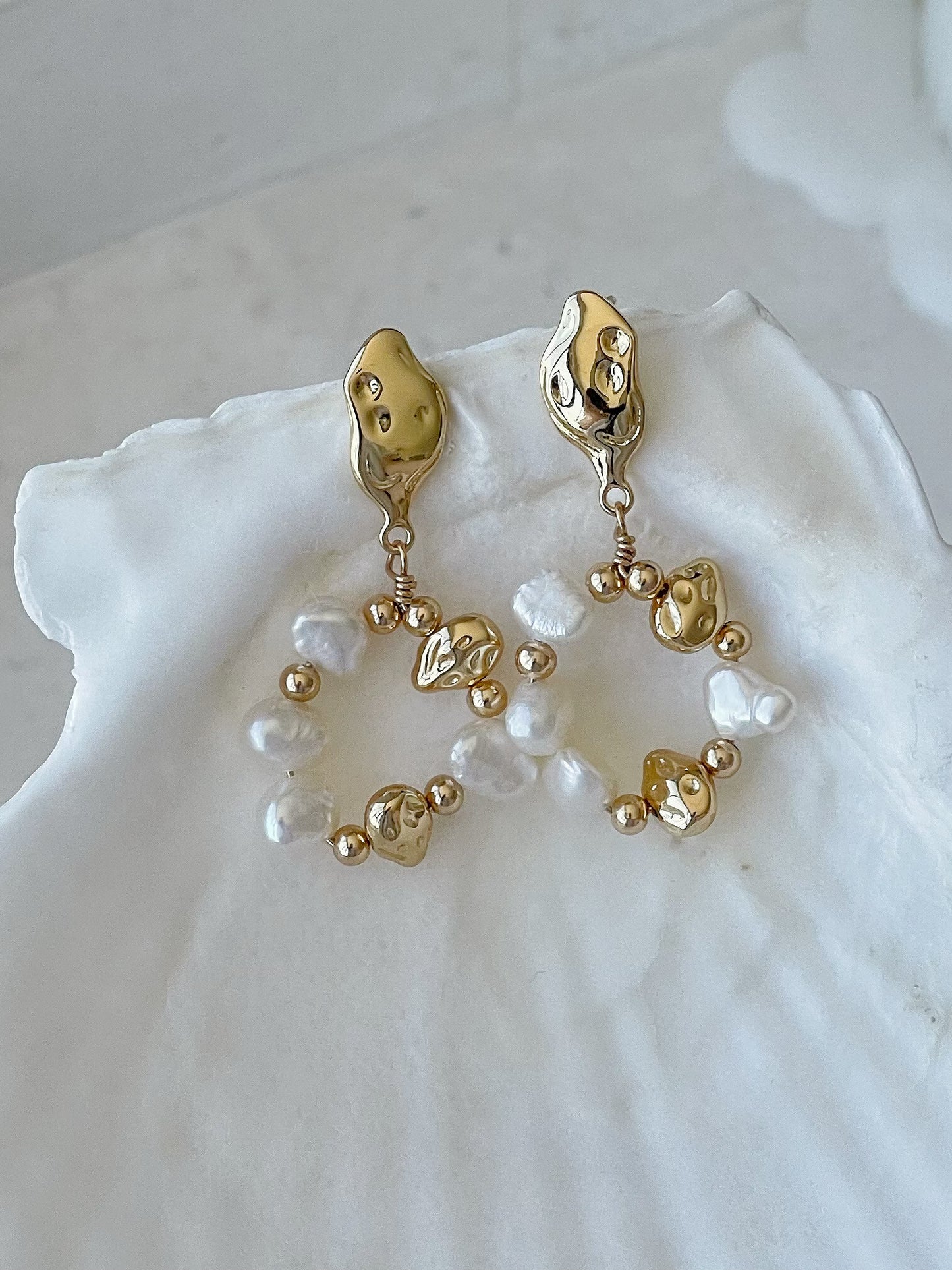 Gwendolyn Freshwater Pearl Earrings