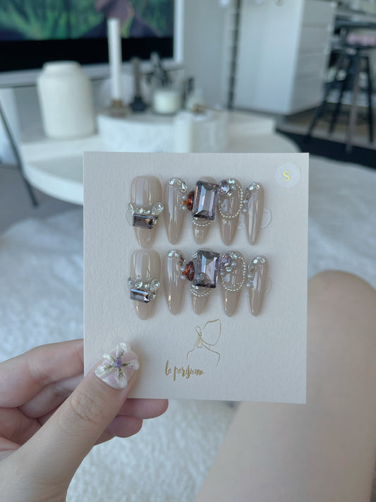 Floral Dreamland Press On Nails