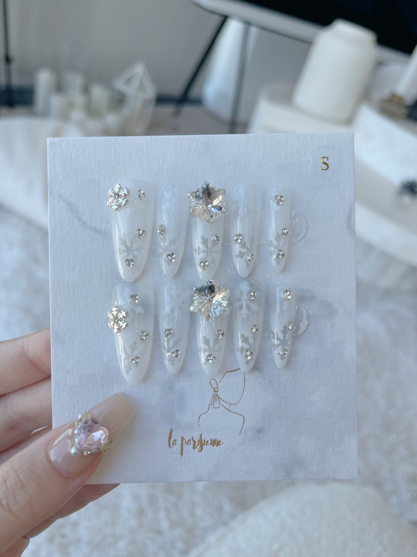 Frozen Press On Nails