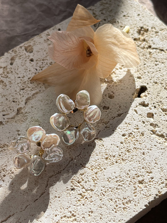 Hayley Pearl Earrings