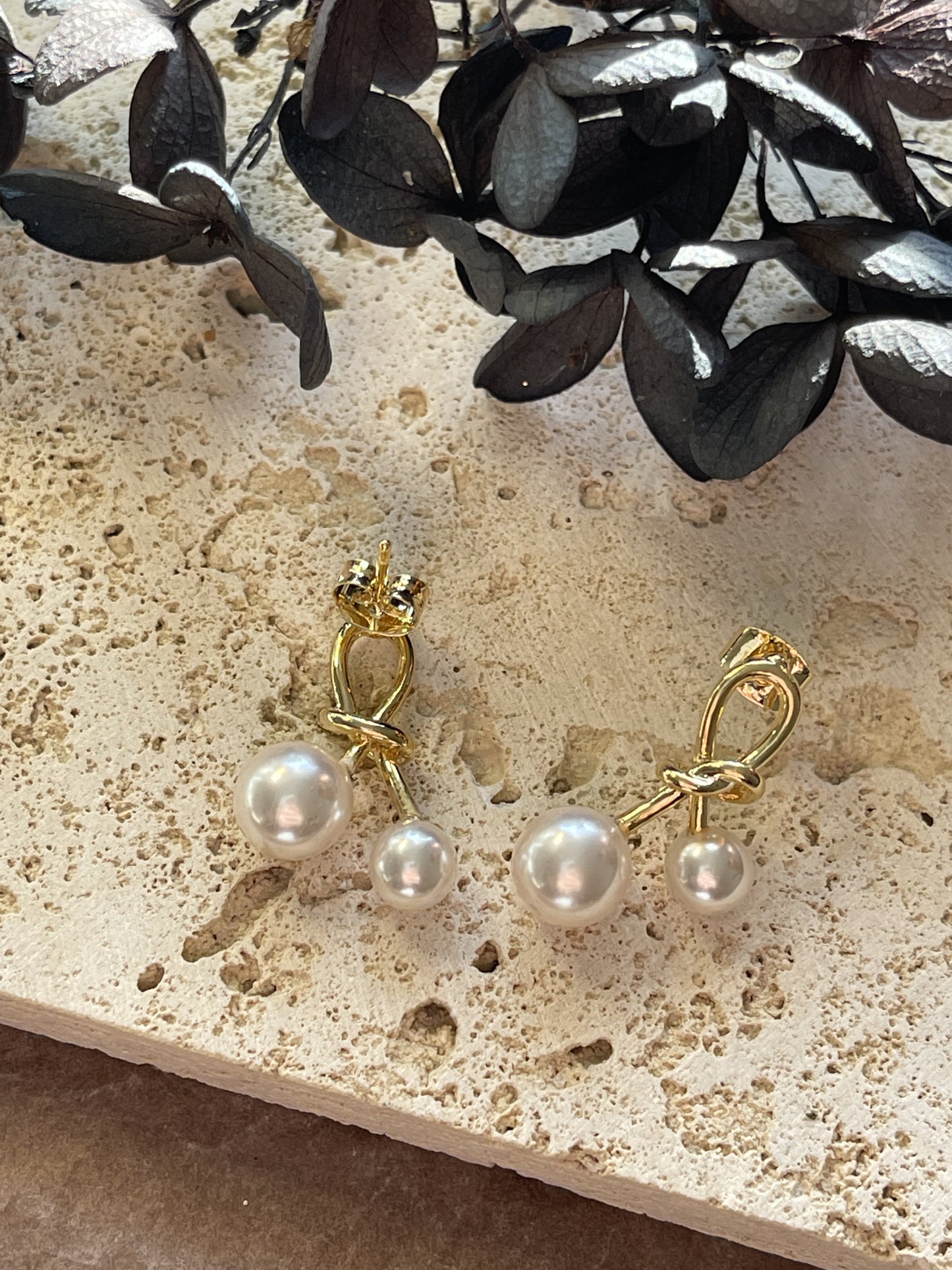 Bridget Pearl Earrings