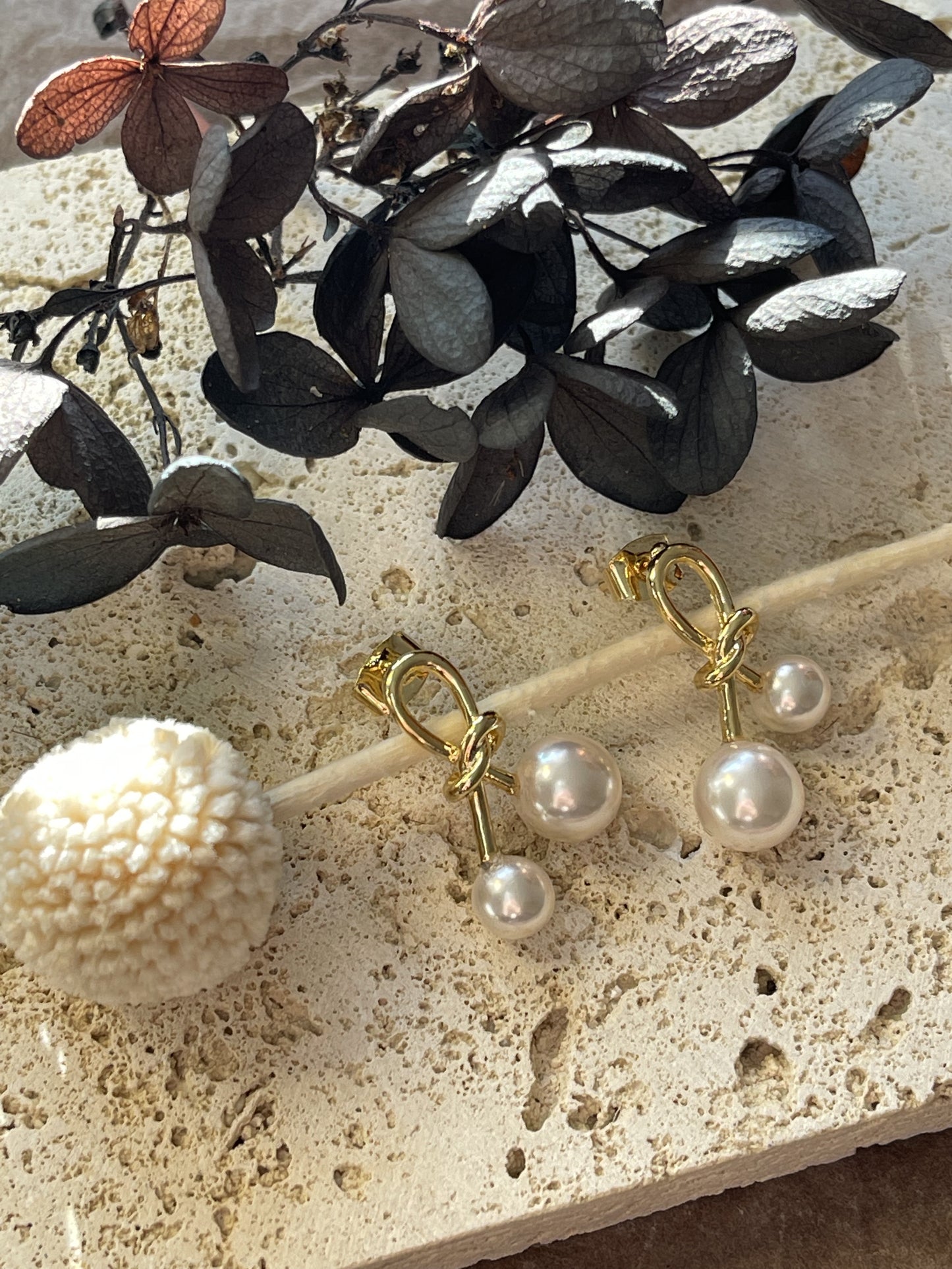 Bridget Pearl Earrings